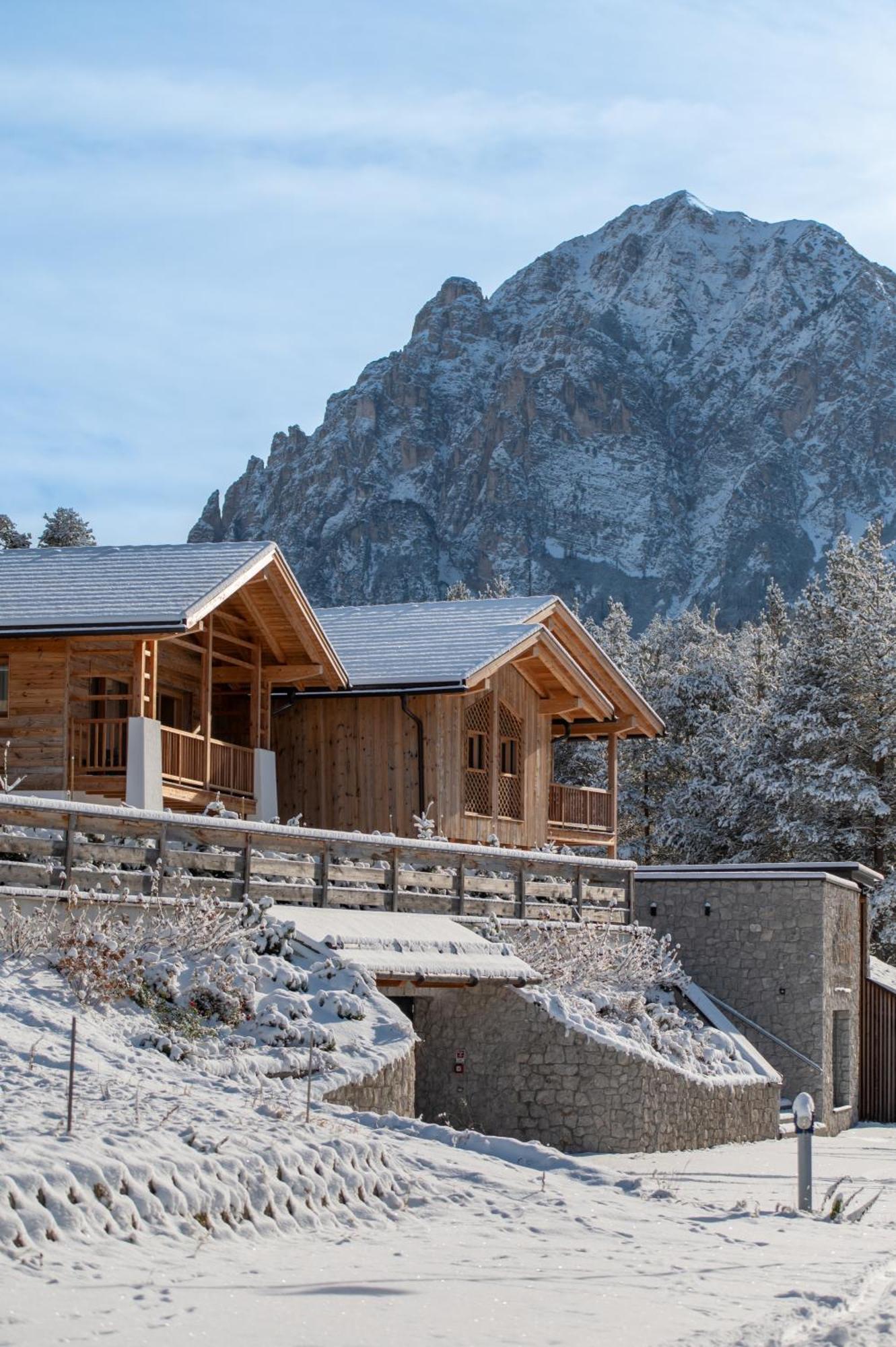 Les Ciases Chalets Dolomites San Vigilio Di Marebbe Exterior foto